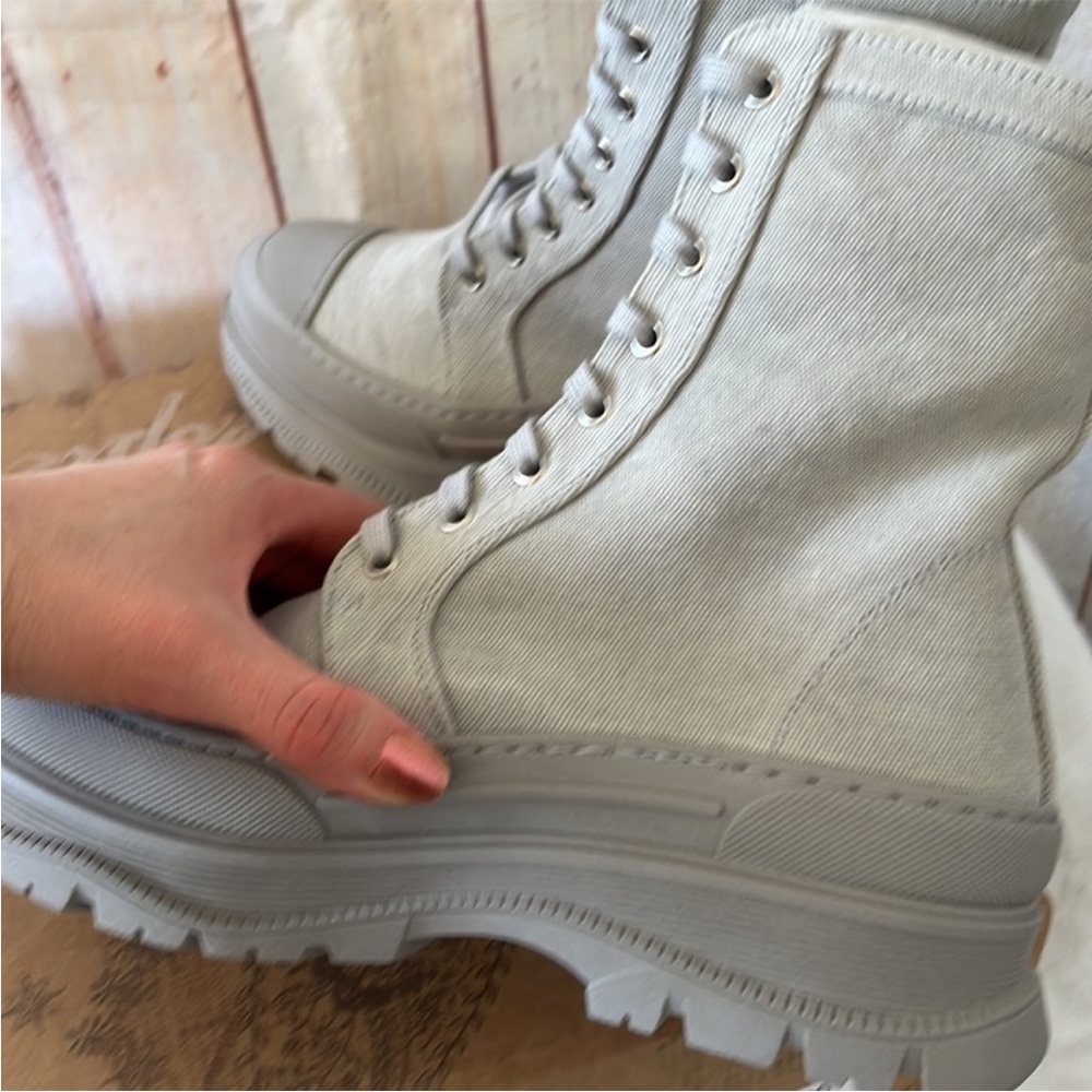 NWT Free People Military Boot Camp Out Canvas Dove Grey SZ 8 - Picture 15 of 15